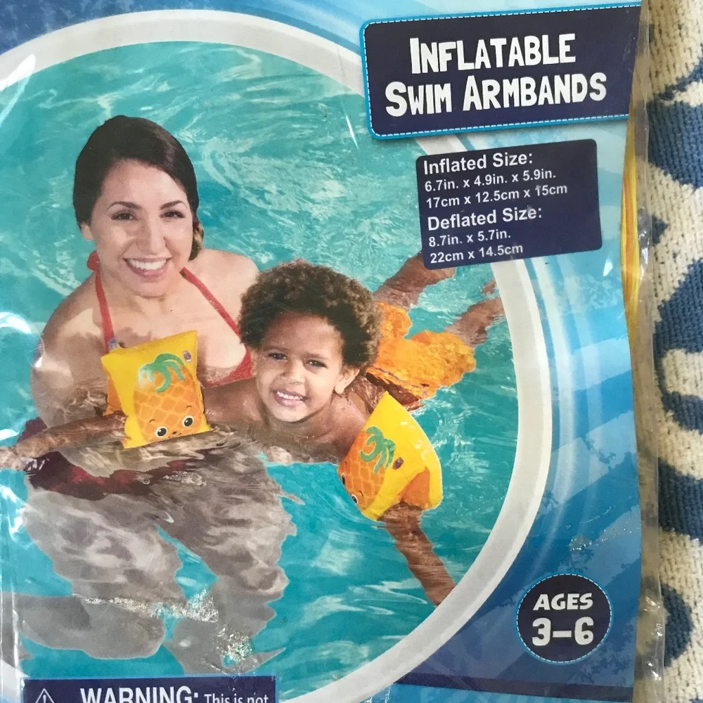 🎃FREE WITH PURCHASE!! One Set Inflatable Tropical Pineapple Armbands